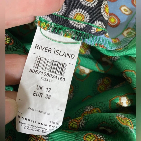 River Island Green Pattern Faux Wrap Top - Picture 6 of 9